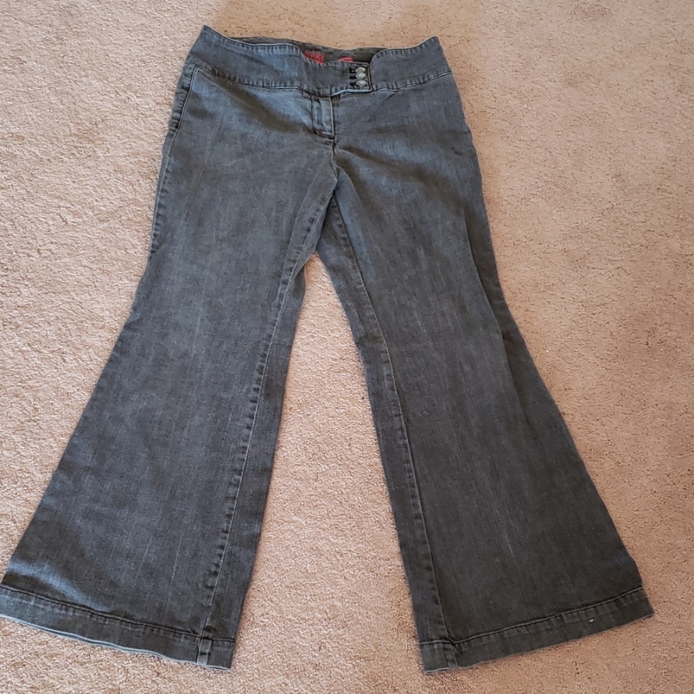 New York & Company Grey jeans